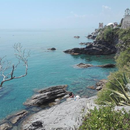 热那亚Un Tuffo In Mare公寓 外观 照片